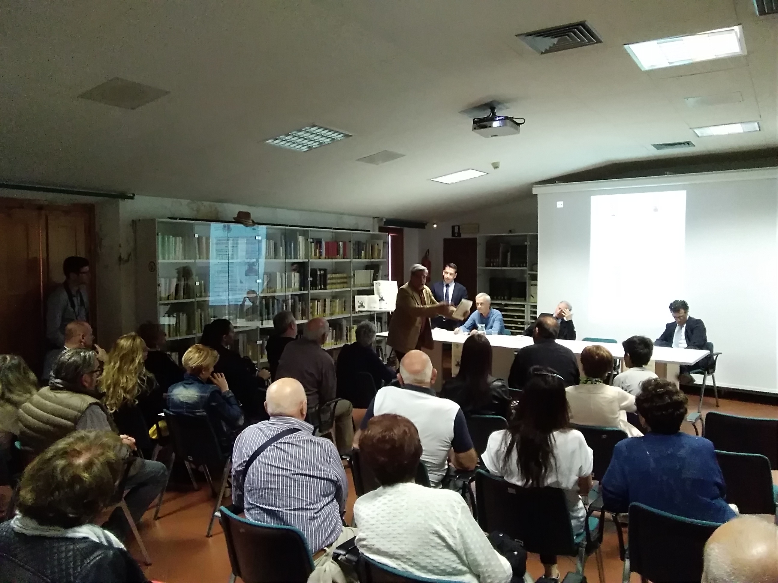 1° Presentazione Del Volume: 